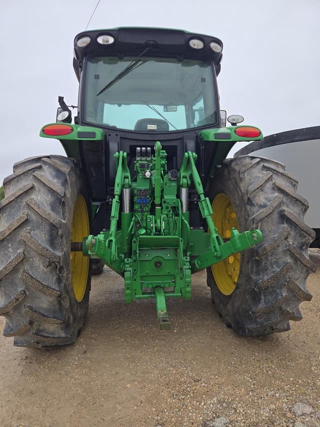 Image of John Deere 6175R equipment image 2