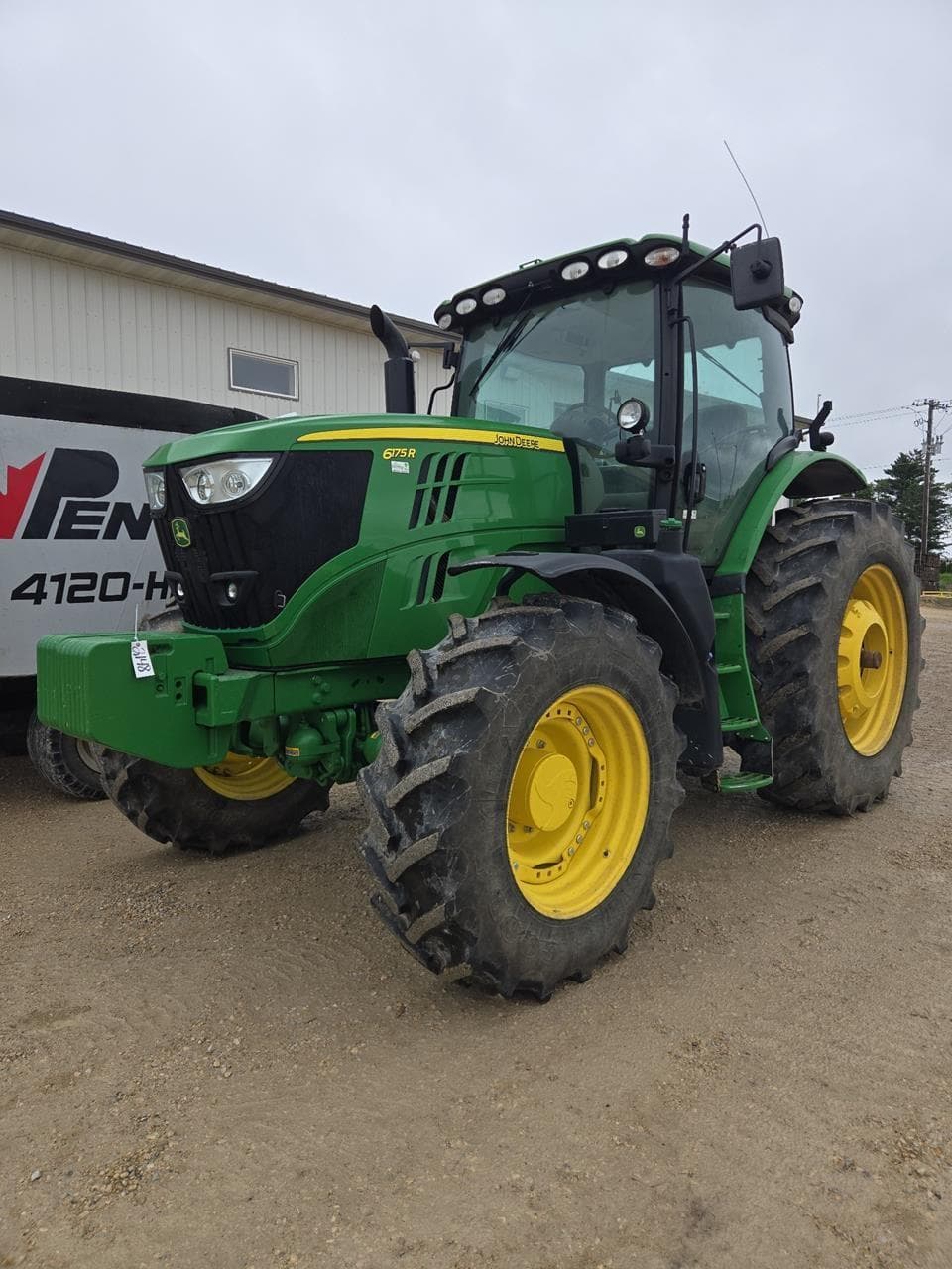 Image of John Deere 6175R Primary image
