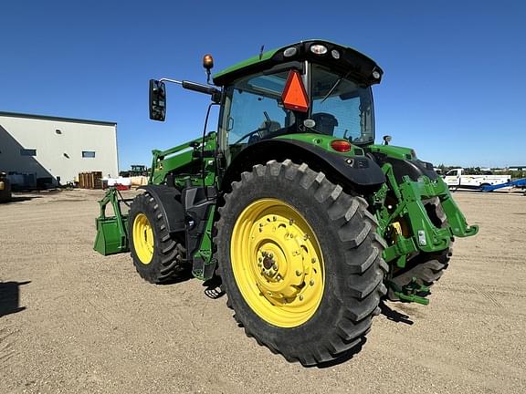 Image of John Deere 6175R equipment image 3