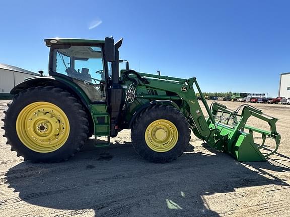 Image of John Deere 6175R equipment image 4