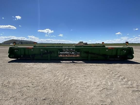 Image of John Deere 618C equipment image 4