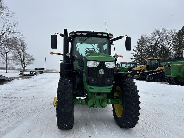 Image of John Deere 6215R equipment image 3