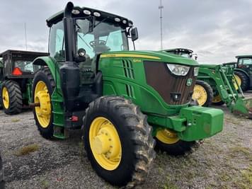 Main image John Deere 6215R