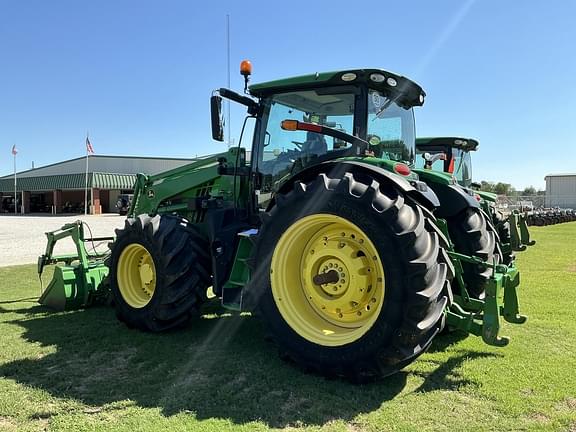 Image of John Deere 6215R equipment image 3