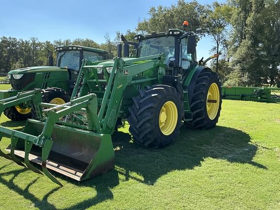 Image of John Deere 6215R equipment image 2