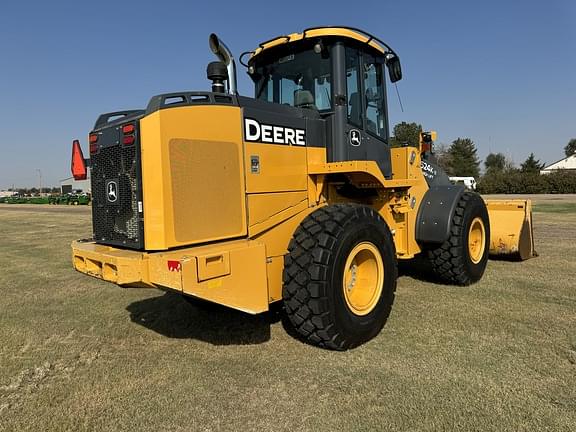 Image of John Deere 624K-II equipment image 2