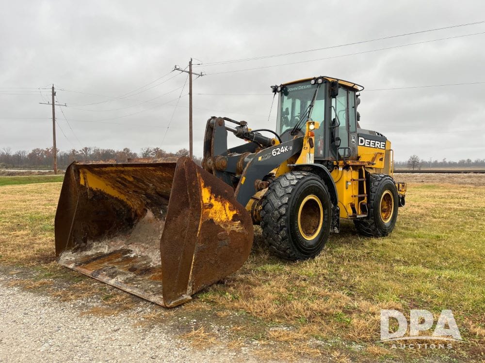 2017 John Deere 624K Equipment Image0