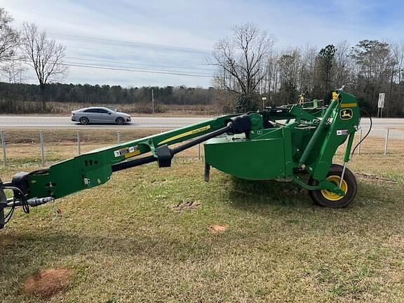 Image of John Deere 630 equipment image 2