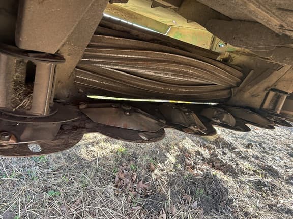 Image of John Deere 630 equipment image 4