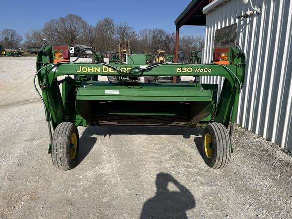 Image of John Deere 630 equipment image 3