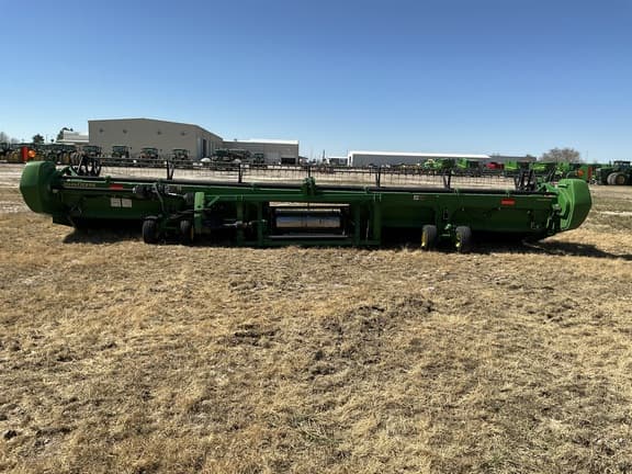 Image of John Deere 630D equipment image 3