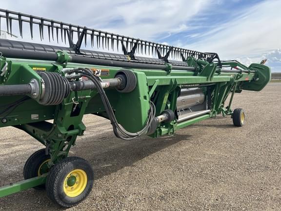 Image of John Deere 630D equipment image 2