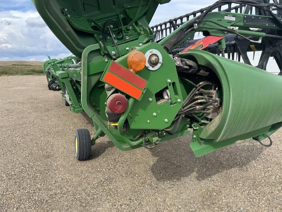 Image of John Deere 630D equipment image 3