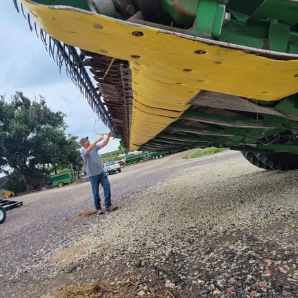 Image of John Deere 630F equipment image 2
