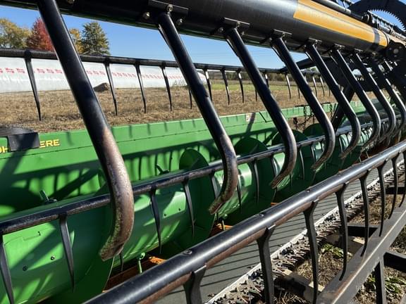 Image of John Deere 630F equipment image 3