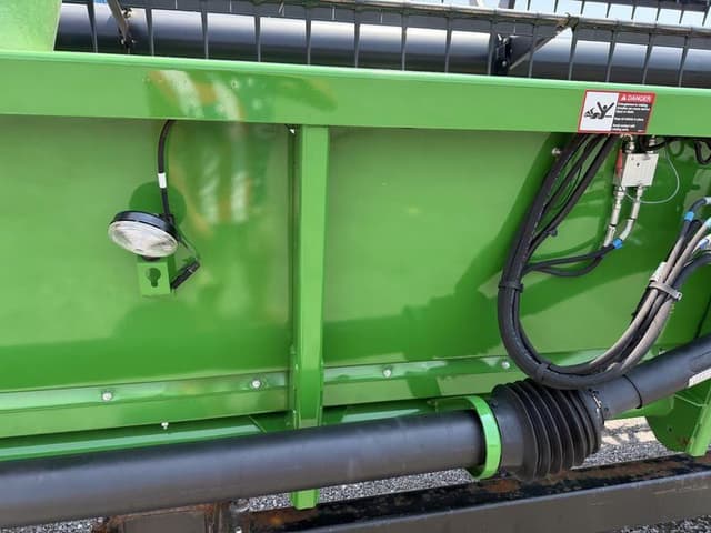 Image of John Deere 630F equipment image 4