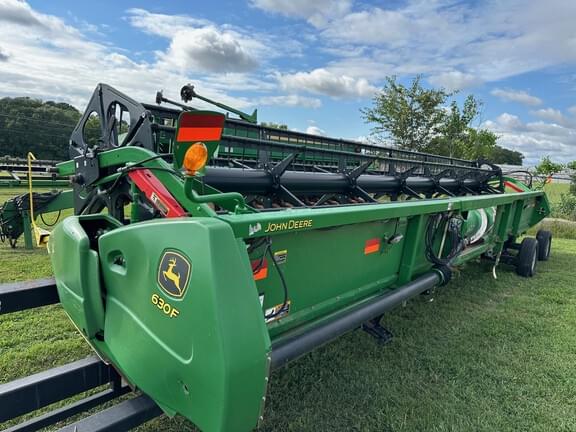 Image of John Deere 630F equipment image 2