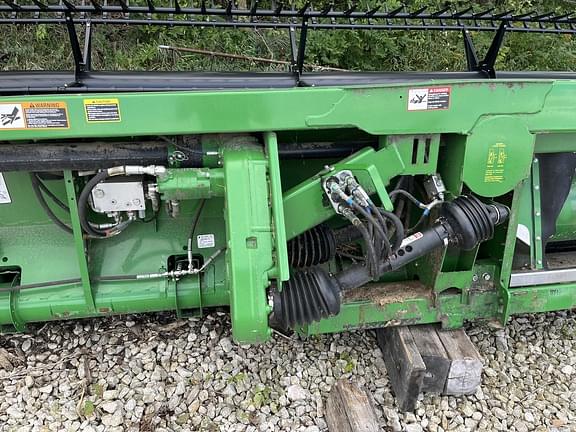 Image of John Deere 630FD equipment image 2