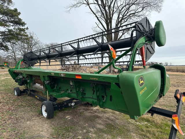 Image of John Deere 630FD equipment image 3