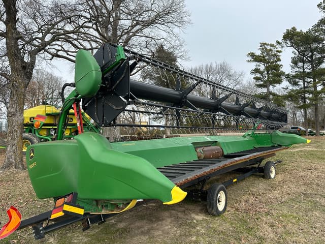 Image of John Deere 630FD equipment image 2