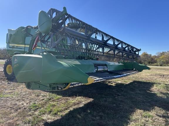 Image of John Deere 630FD equipment image 3