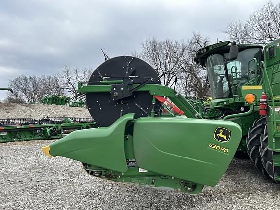 Image of John Deere 630FD equipment image 1