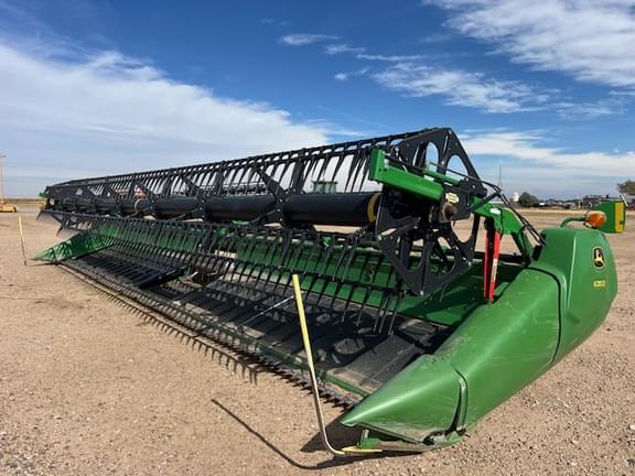 Image of John Deere 635D equipment image 2