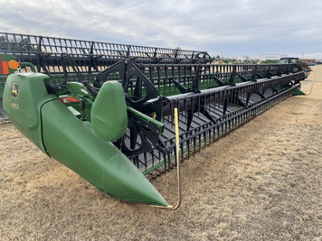 Main image John Deere 635D