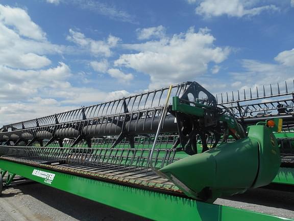 Image of John Deere 635D equipment image 2