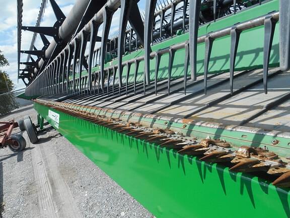 Image of John Deere 635D equipment image 4