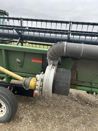 Image of John Deere 635F equipment image 4