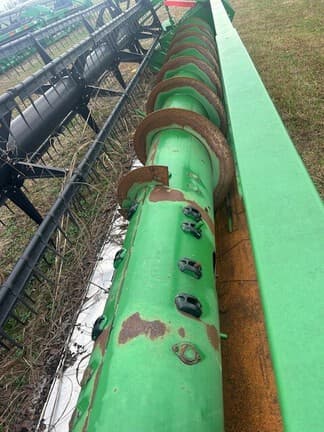 Image of John Deere 635F equipment image 1