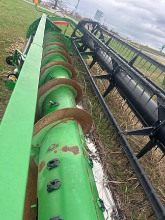 Image of John Deere 635F equipment image 2