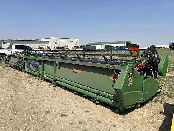 Image of John Deere 635F equipment image 2