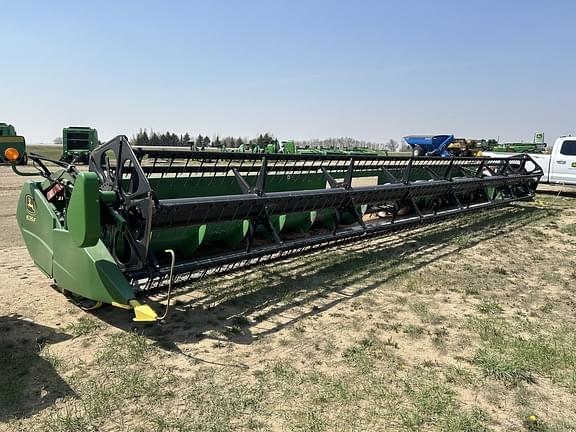 Image of John Deere 635F equipment image 1