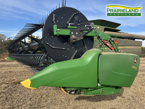 2017 John Deere 635FD Equipment Image0