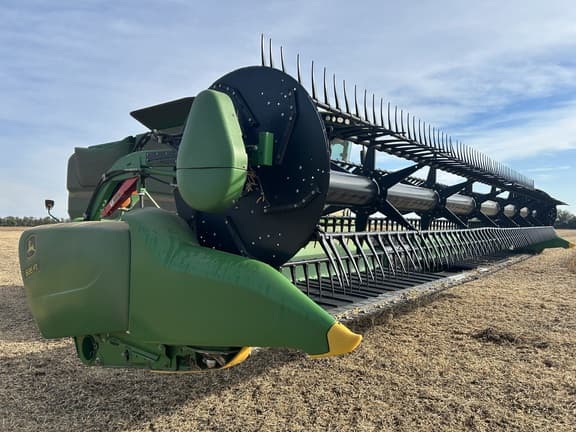 Image of John Deere 635FD equipment image 1