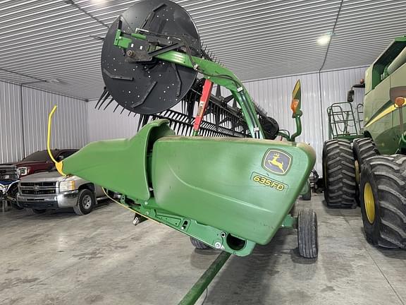 Image of John Deere 635FD Primary image