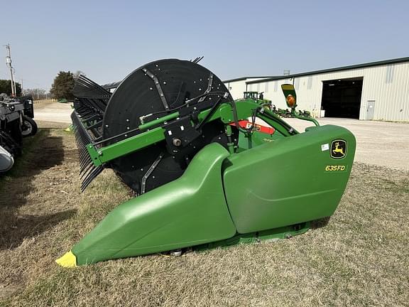 Image of John Deere 635FD Primary image