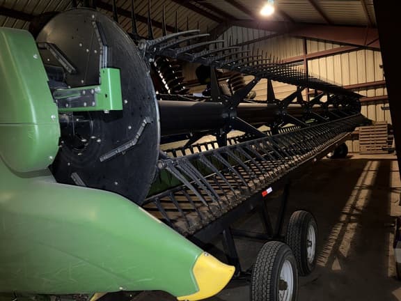 Image of John Deere 635FD equipment image 4