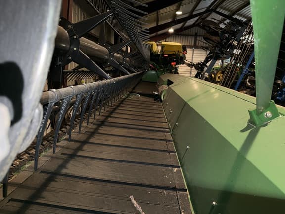 Image of John Deere 635FD equipment image 3