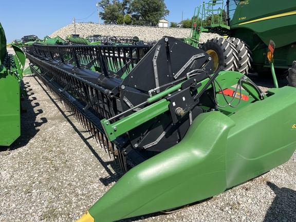 Main image John Deere 635FD