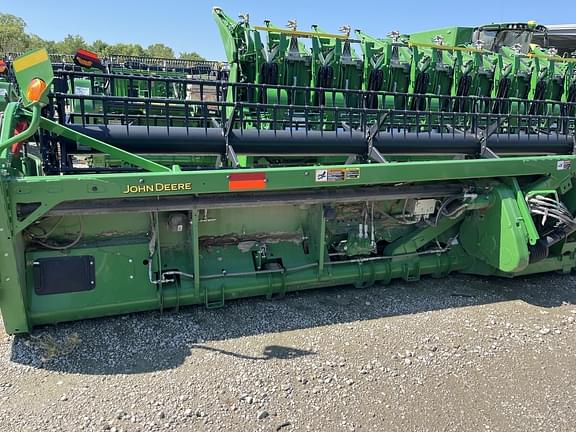 Image of John Deere 635FD equipment image 4