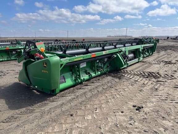 Image of John Deere 635FD equipment image 2