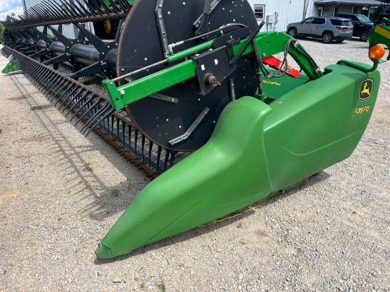 2017 John Deere 635FD Equipment Image0