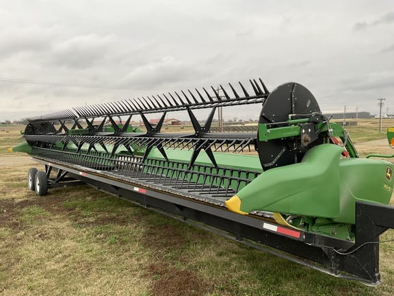2017 John Deere 640FD Equipment Image0