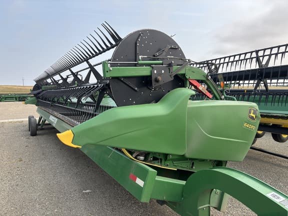 Image of John Deere 640FD equipment image 4