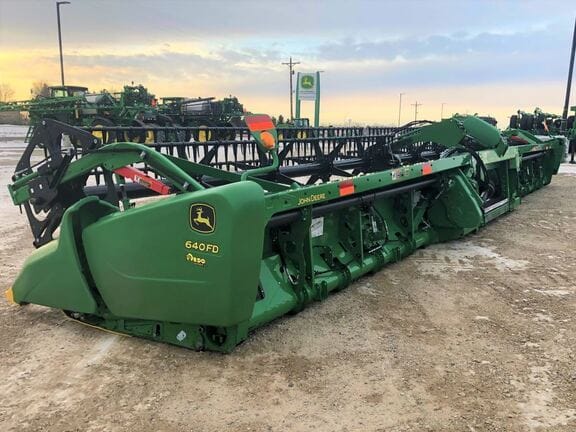 Main image John Deere 640FD
