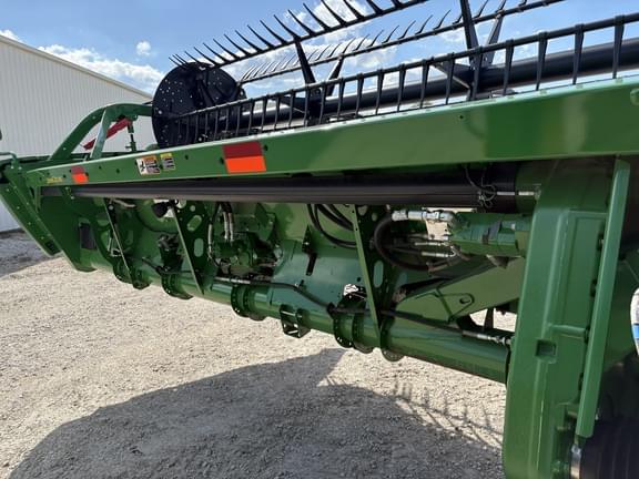 Image of John Deere 640FD equipment image 2