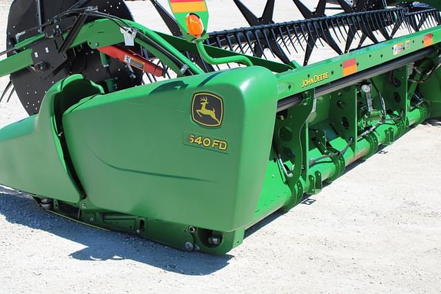 Image of John Deere 640FD equipment image 1